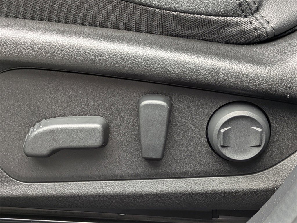 New 2026 Subaru Outback Premium image 21