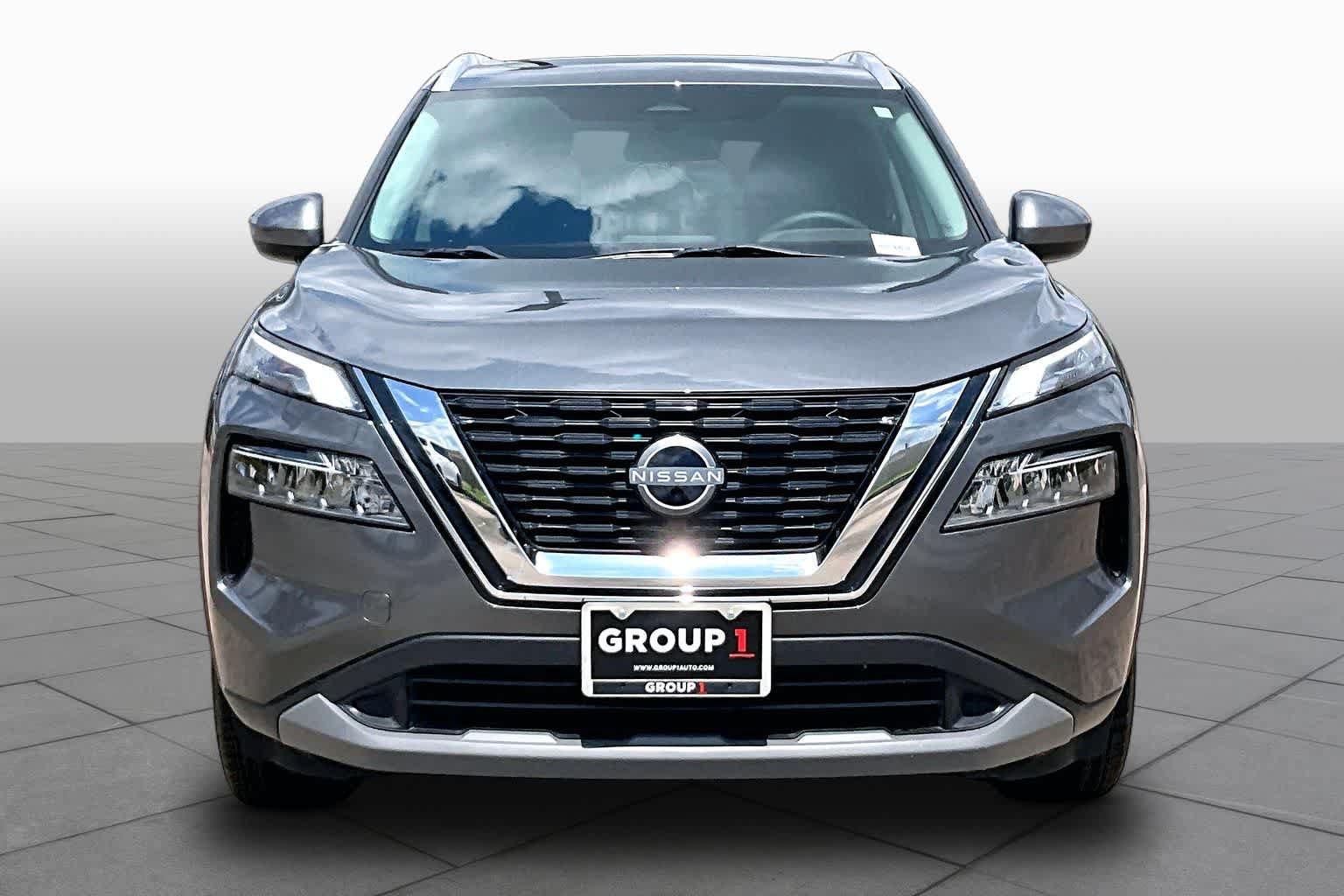 Certified 2023 Nissan Rogue SV w/ SV Premium B Package FWD image 4