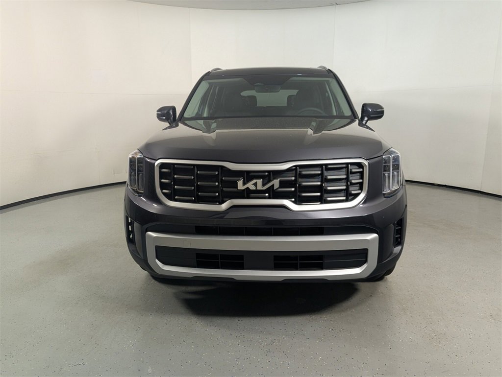 New 2025 Kia Telluride S image 2