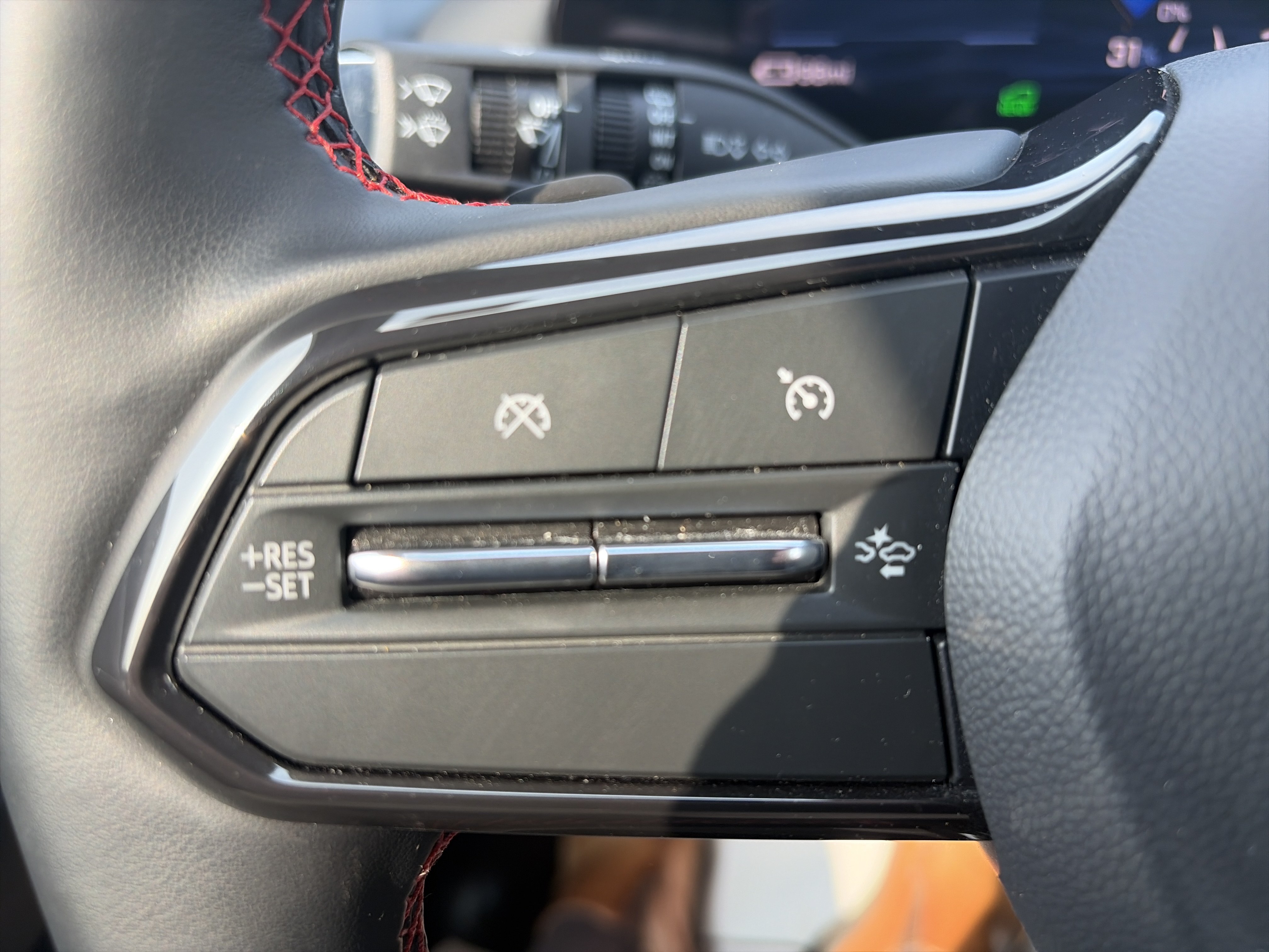 Used 2026 Chevrolet Equinox EV RS w/ Convenience Package II AWD/4WD image 21