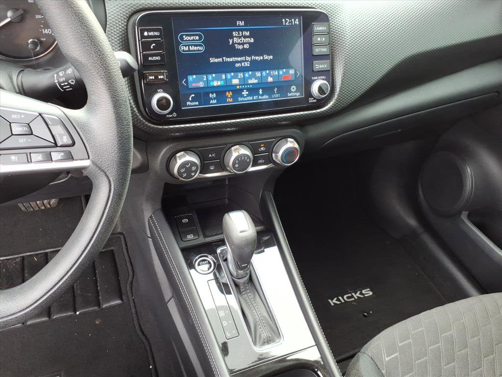 Used 2024 Nissan Kicks SV image 33