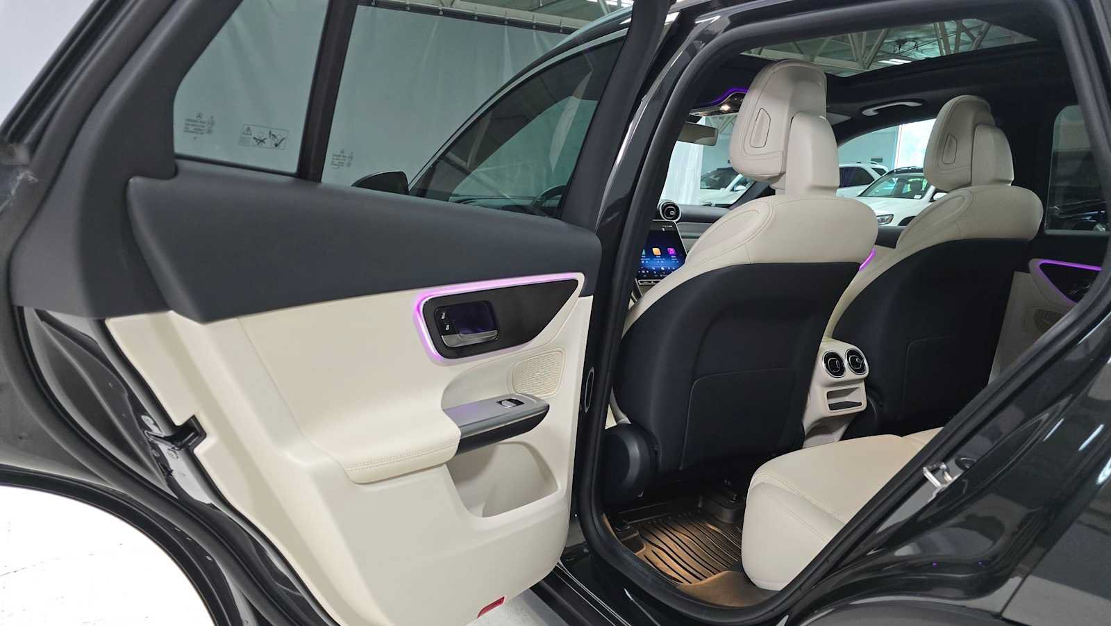 Certified 2026 Mercedes-Benz GLC 300 4MATIC image 15