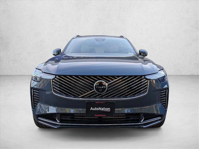 New 2026 Volvo XC90 T8 Plus w/ Protection Package Premier AWD/4WD image 7