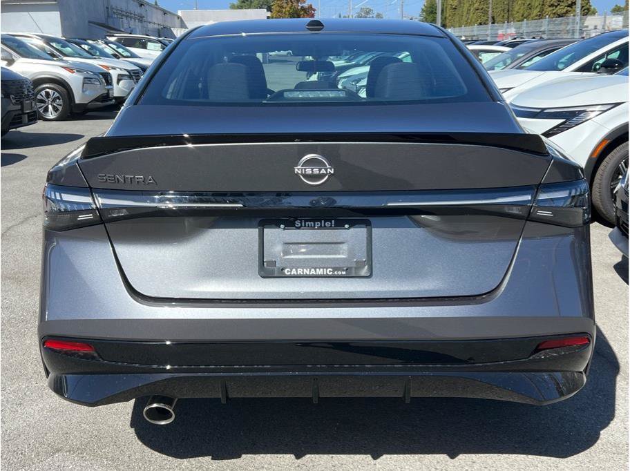 New 2027 Nissan Sentra SR FWD image 4