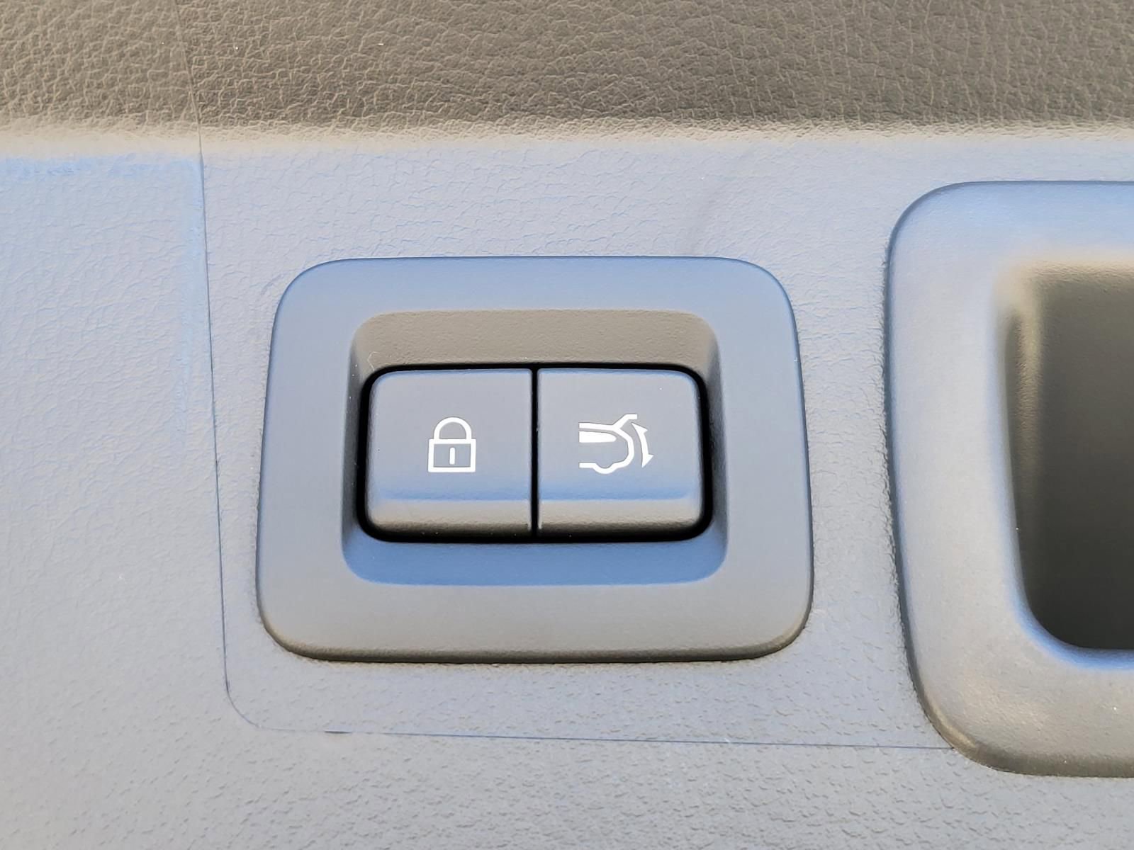 New 2026 MAZDA CX-50 AWD 2.5 Hybrid w/ Weather Package image 11