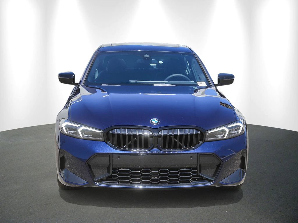 New 2026 BMW 330i Sedan w/ M Sport Package RWD image 2