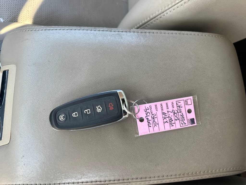 Used 2013 Lincoln MKX FWD w/ Wood Pkg image 18