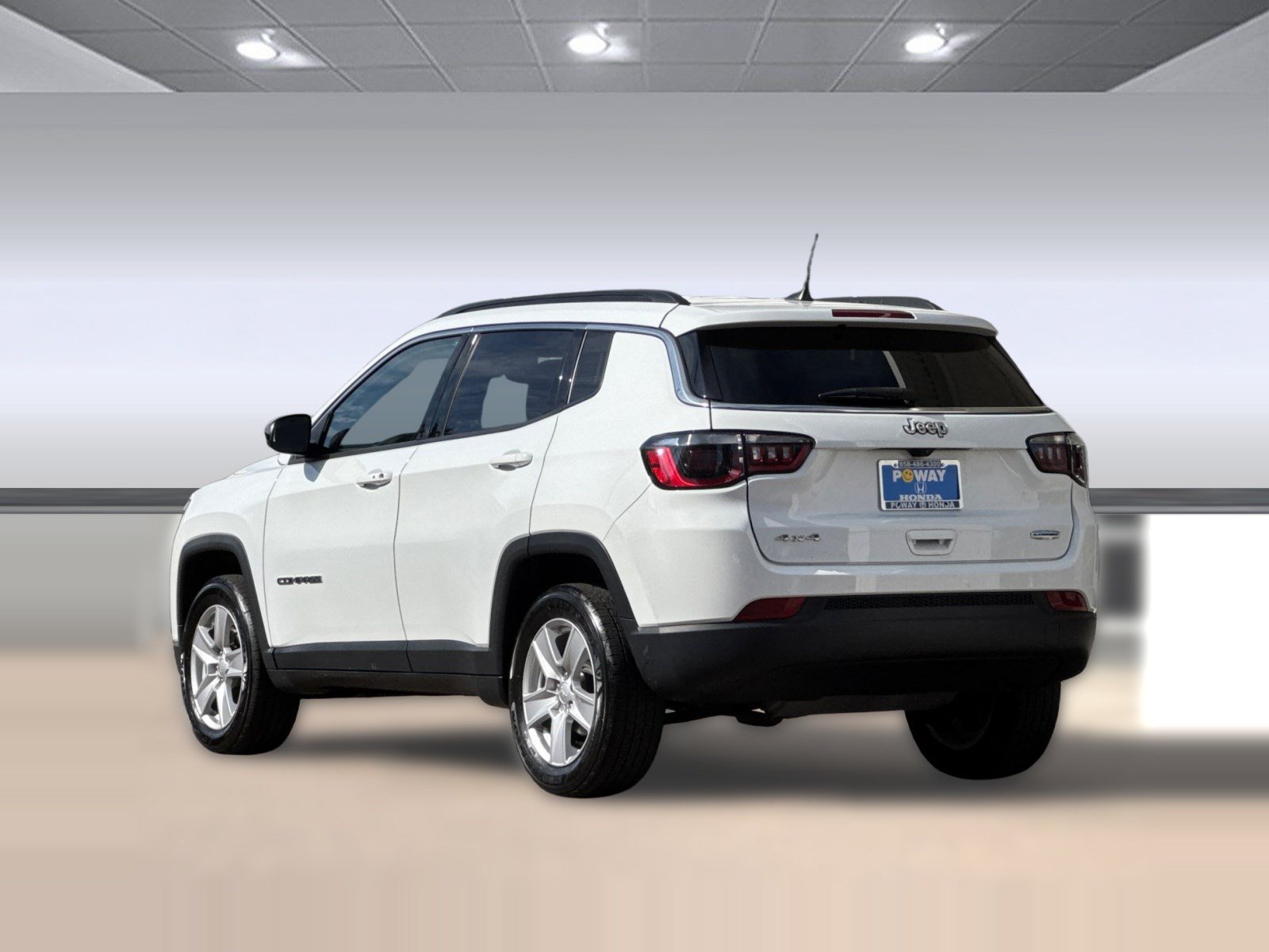 Used 2022 Jeep Compass Latitude AWD/4WD image 3