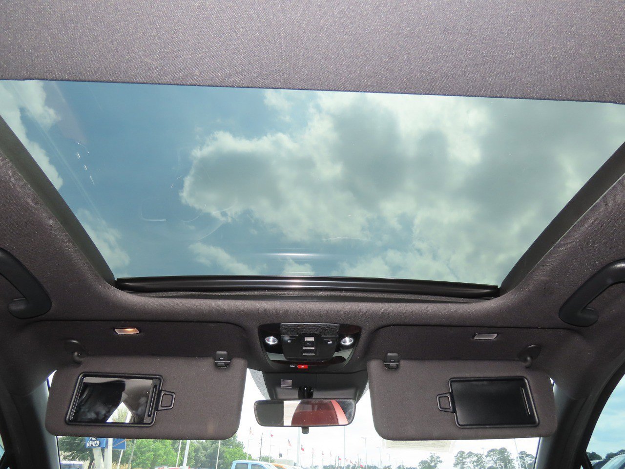 Used 2025 Kia K5 GT-Line w/ GT-Line Premium Package FWD image 22