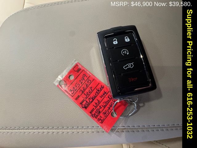 New 2025 Jeep Grand Cherokee Limited image 25