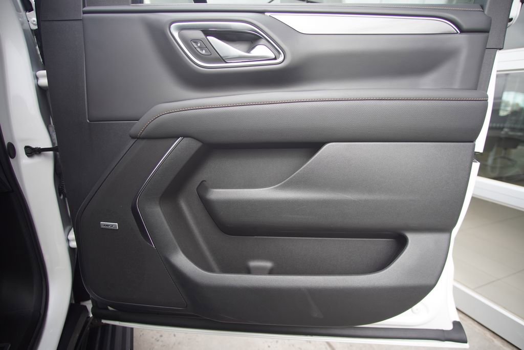 Used 2024 GMC Yukon AT4 w/ AT4 Premium Plus Package image 22