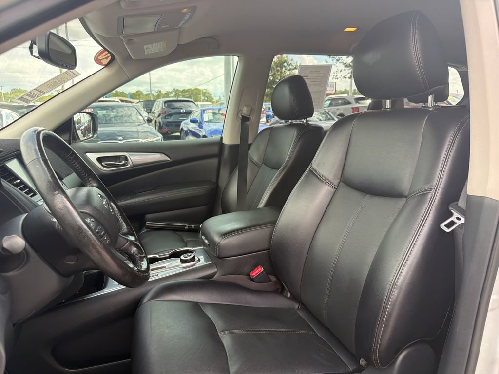 Used 2020 Nissan Pathfinder SL AWD/4WD image 23