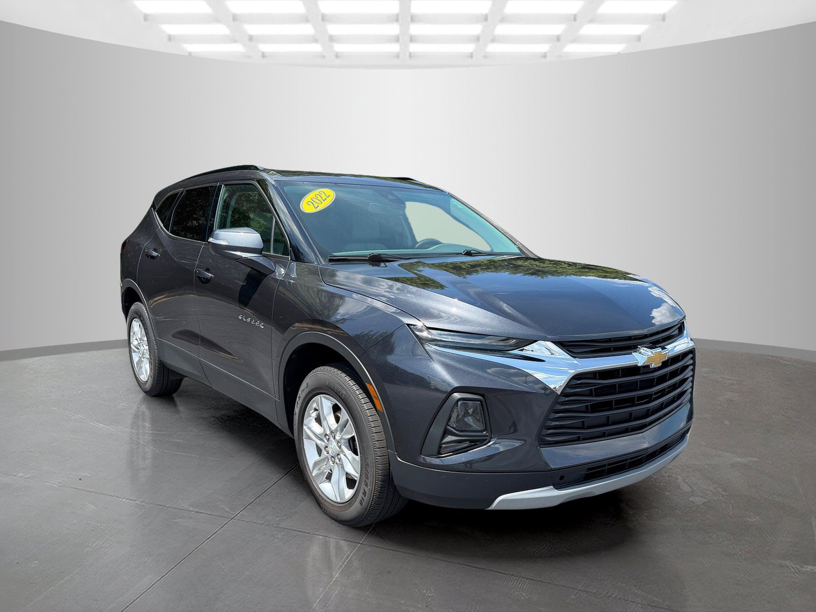 Used 2022 Chevrolet Blazer LT FWD image 5