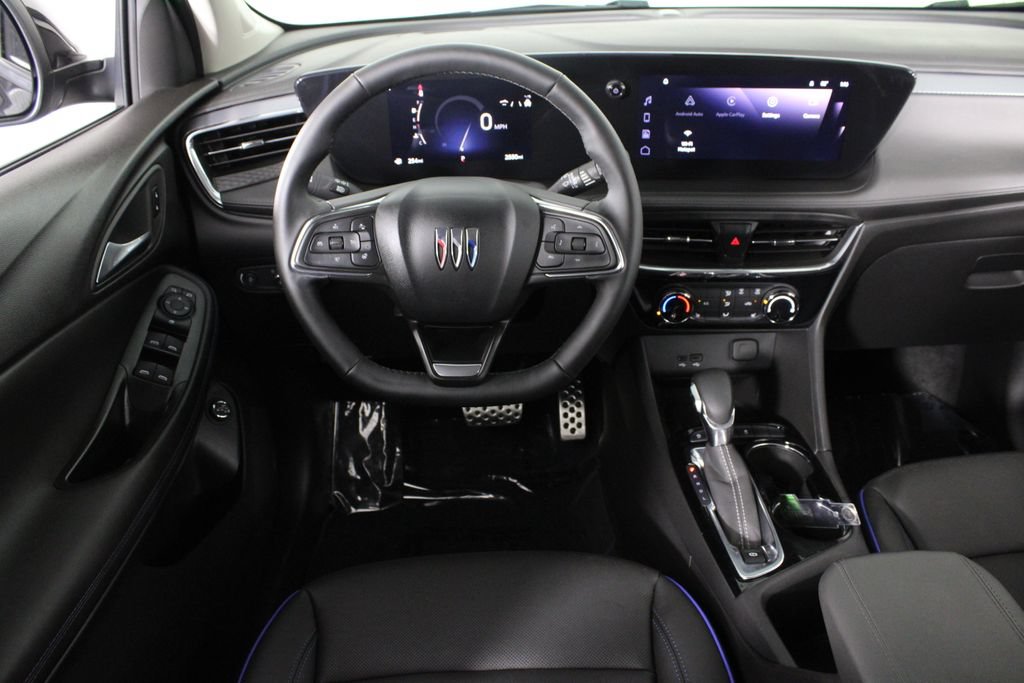 Used 2025 Buick Encore GX Sport Touring w/ Advanced Technology Package FWD image 6