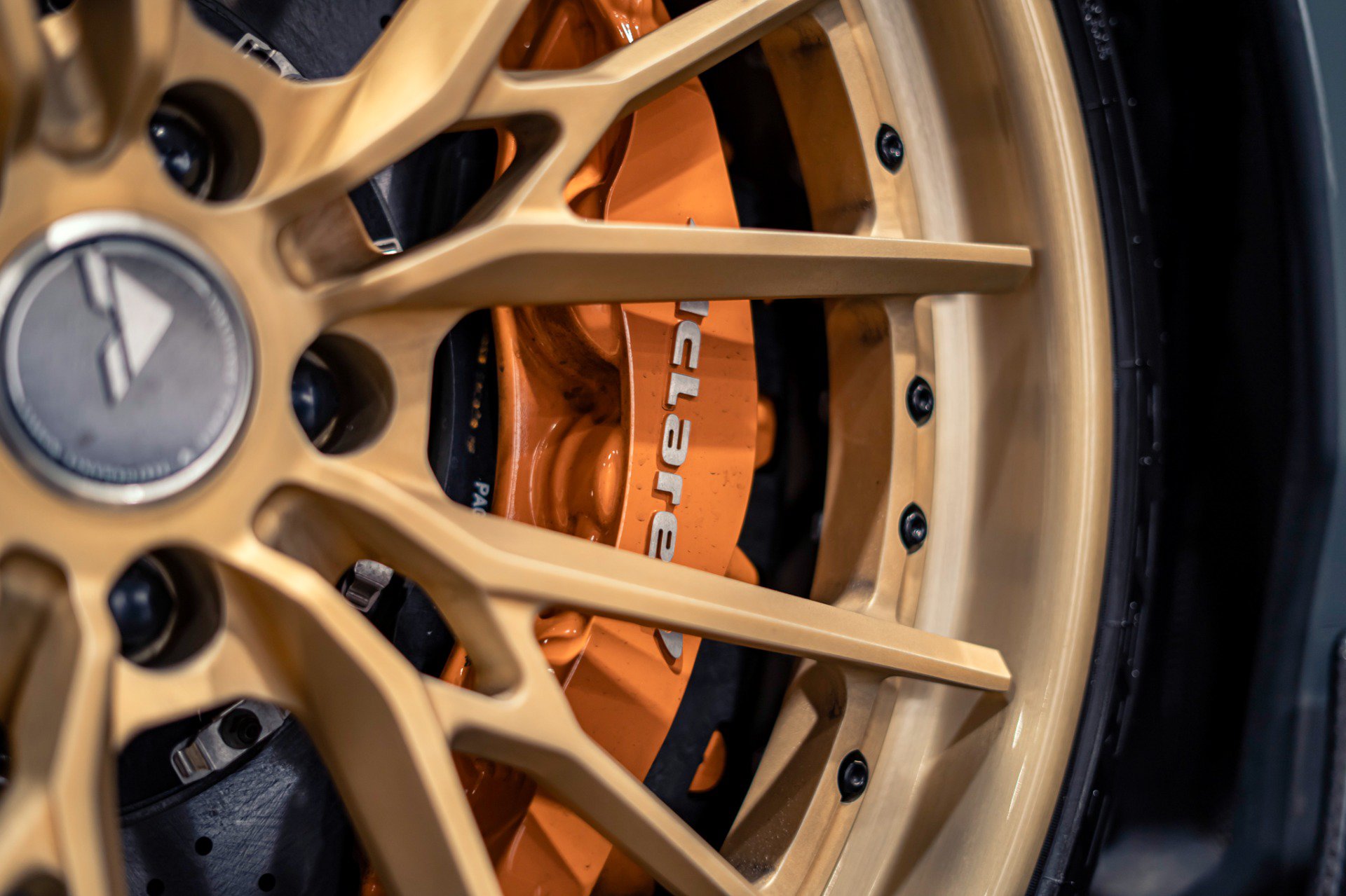 Used 2021 McLaren 765LT RWD image 32