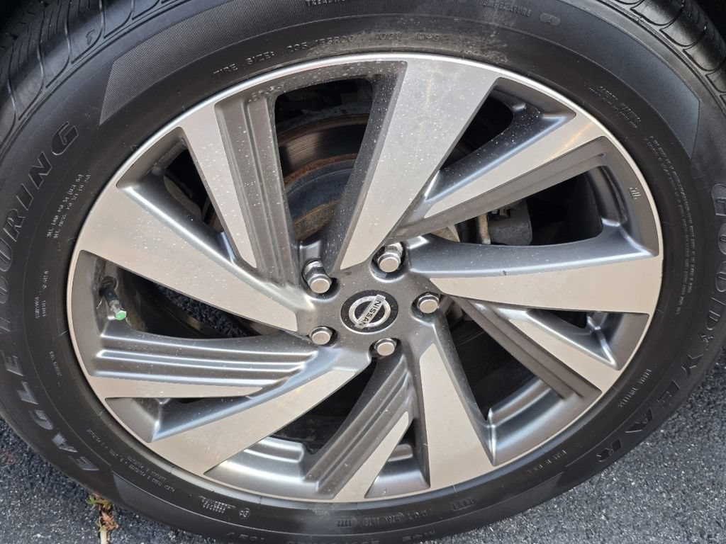 Used 2020 Nissan Murano SL w/ Moonroof Package AWD/4WD image 9