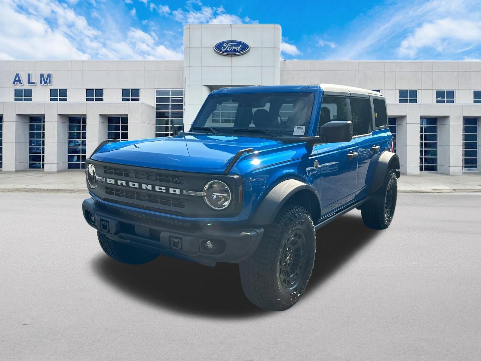 New 2026 Ford Bronco Big Bend w/ Black Diamond Package AWD/4WD image 1