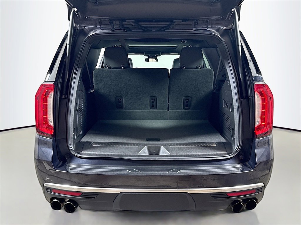 Used 2023 GMC Yukon XL Denali image 27