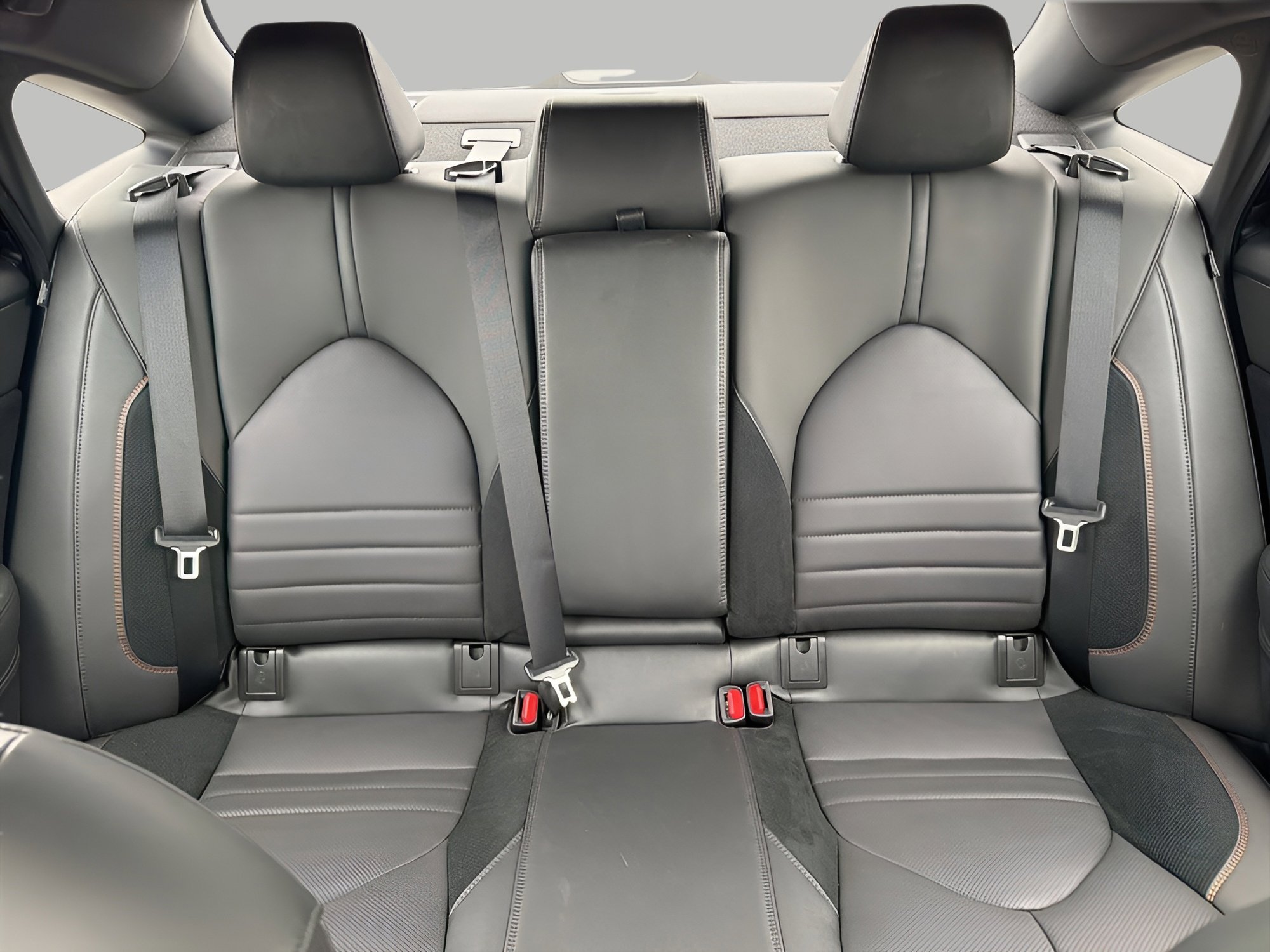 Used 2022 Toyota Avalon Touring w/ Advanced Safety Package FWD image 24