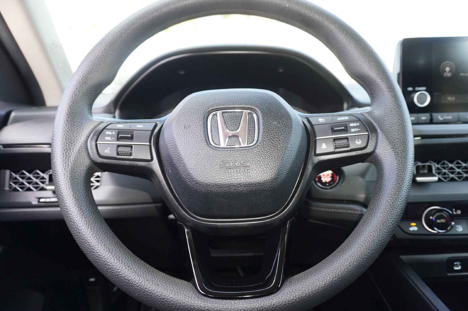 Used 2024 Honda Accord EX image 19