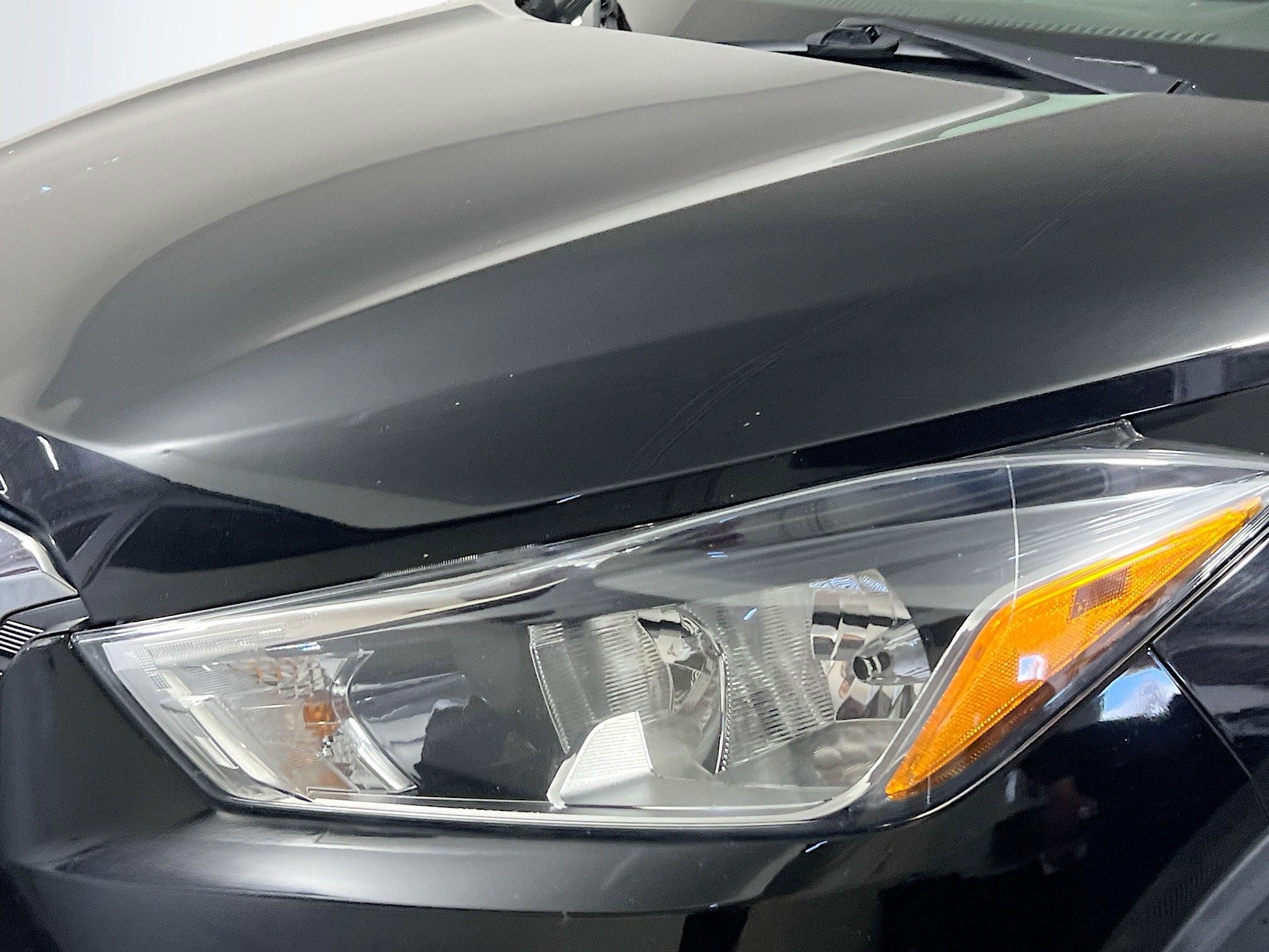 Used 2020 Nissan Kicks SV FWD image 11