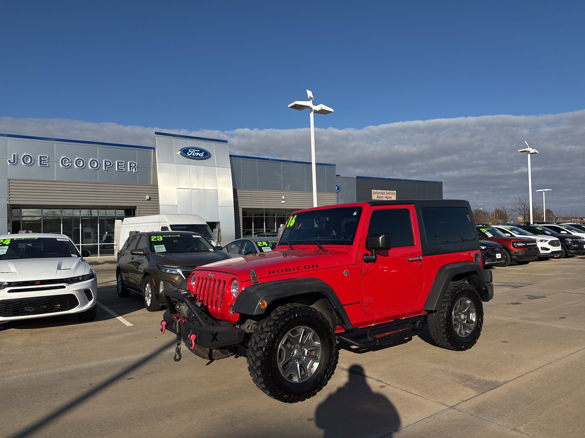Used 2016 Jeep Wrangler Rubicon w/ Power Convenience Group image 3
