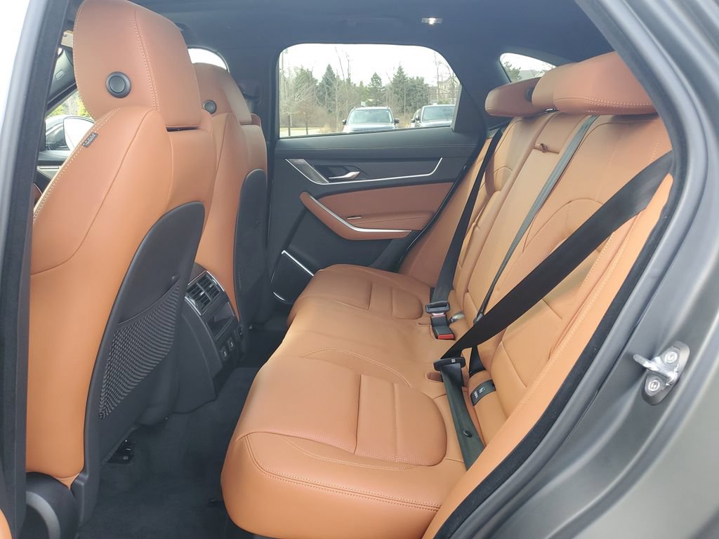 New 2026 Jaguar F-PACE R-Dynamic S AWD/4WD image 31