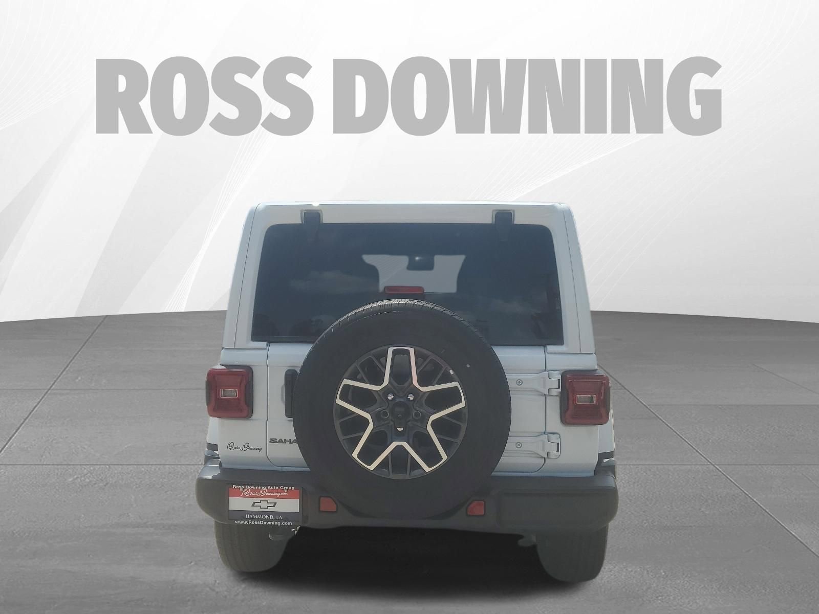 Used 2025 Jeep Wrangler Unlimited Sahara AWD/4WD image 5