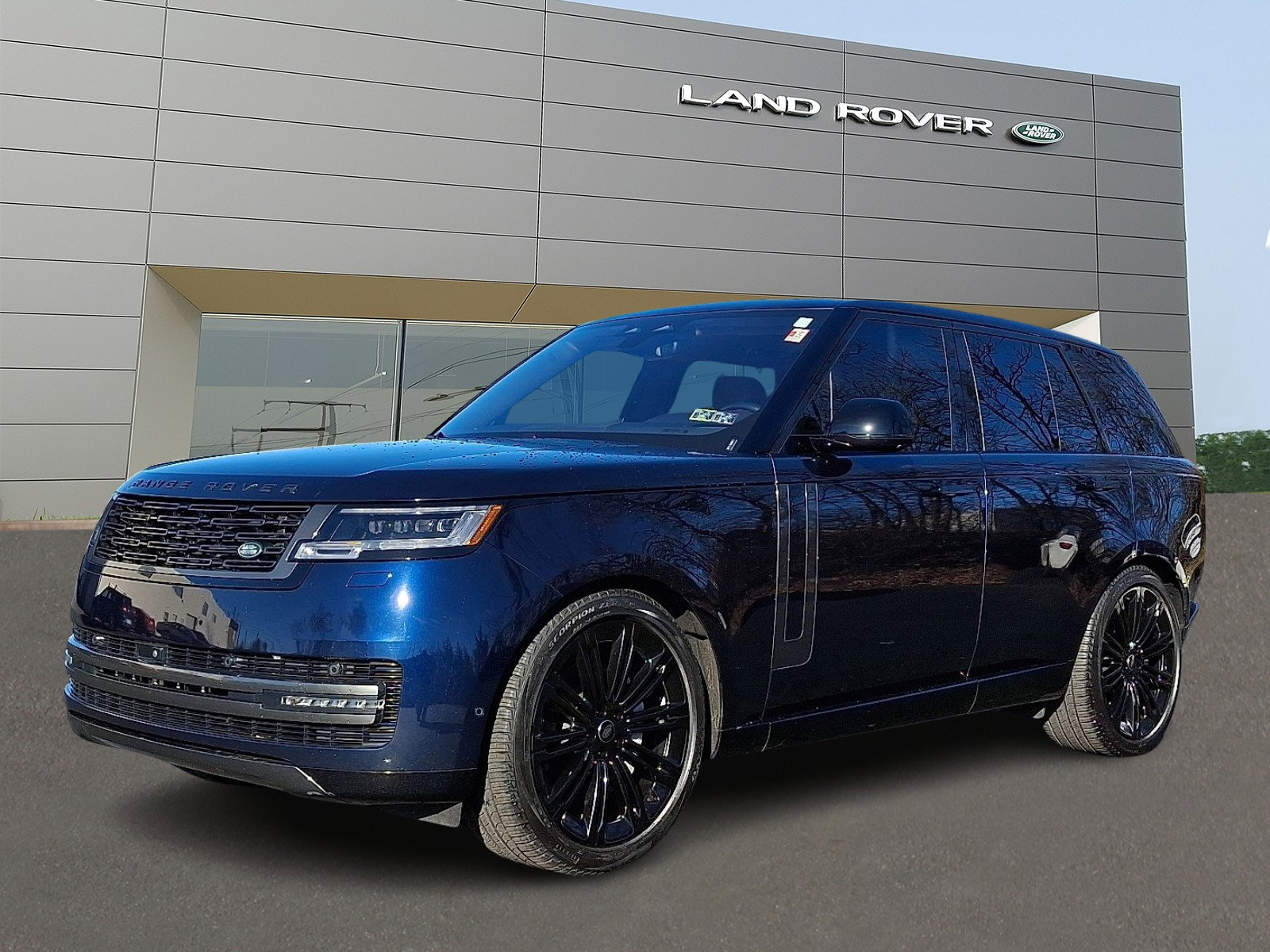 Used 2023 Land Rover Range Rover SE