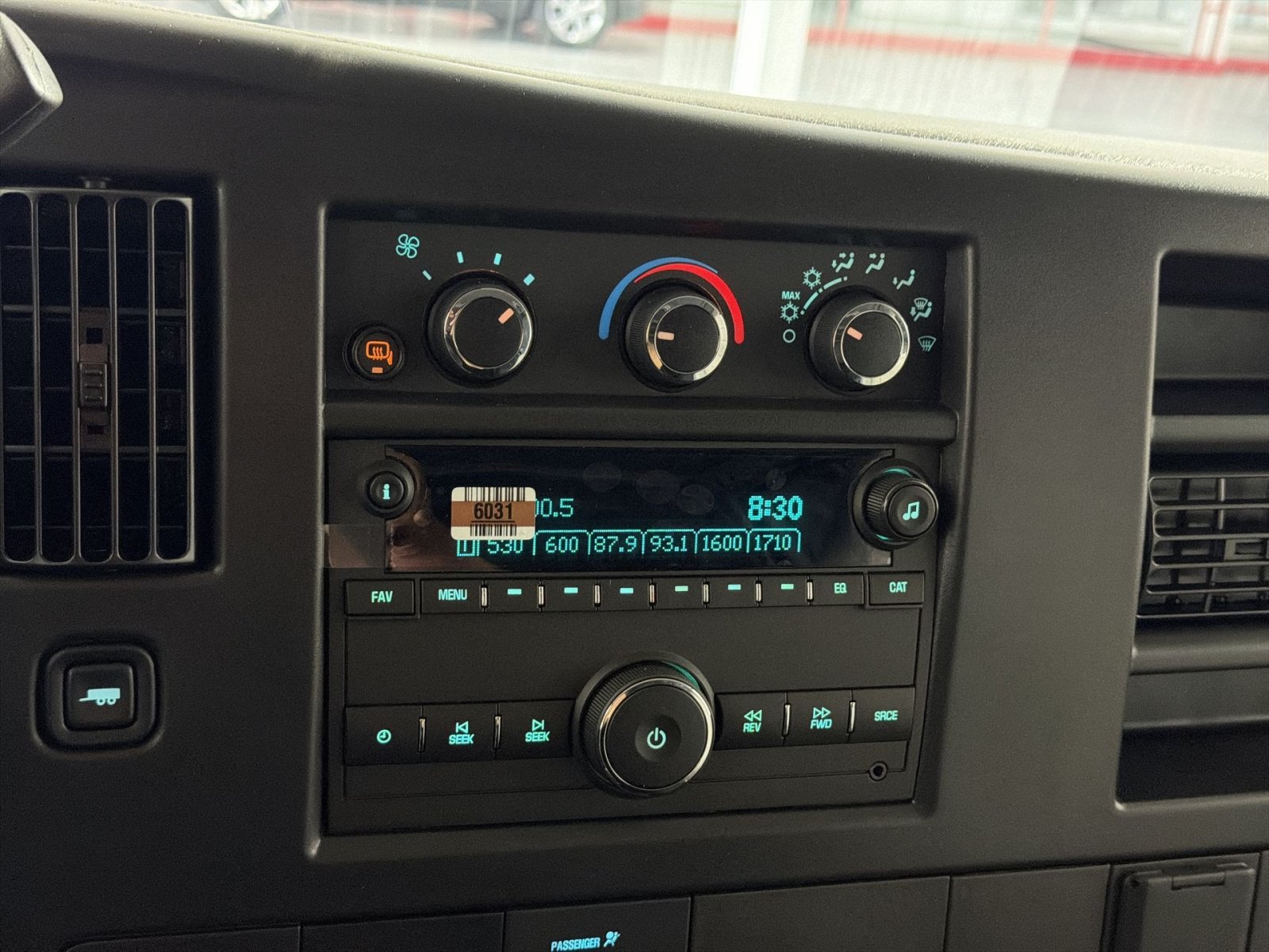 New 2026 GMC Savana 2500 w/ Driver Convenience Package RWD image 18