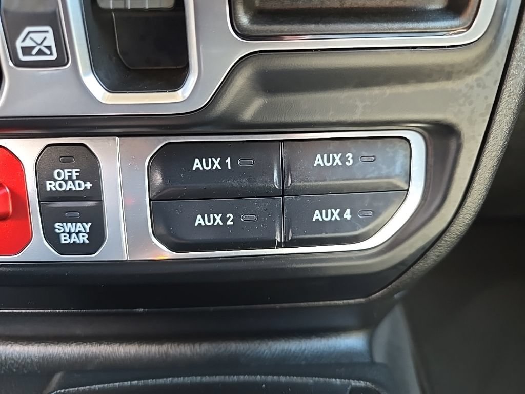 Used 2026 Jeep Wrangler Unlimited Rubicon AWD/4WD image 26