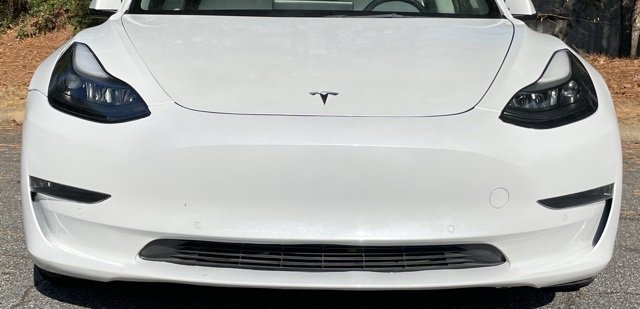 Used 2022 Tesla Model 3 Standard Range image 11
