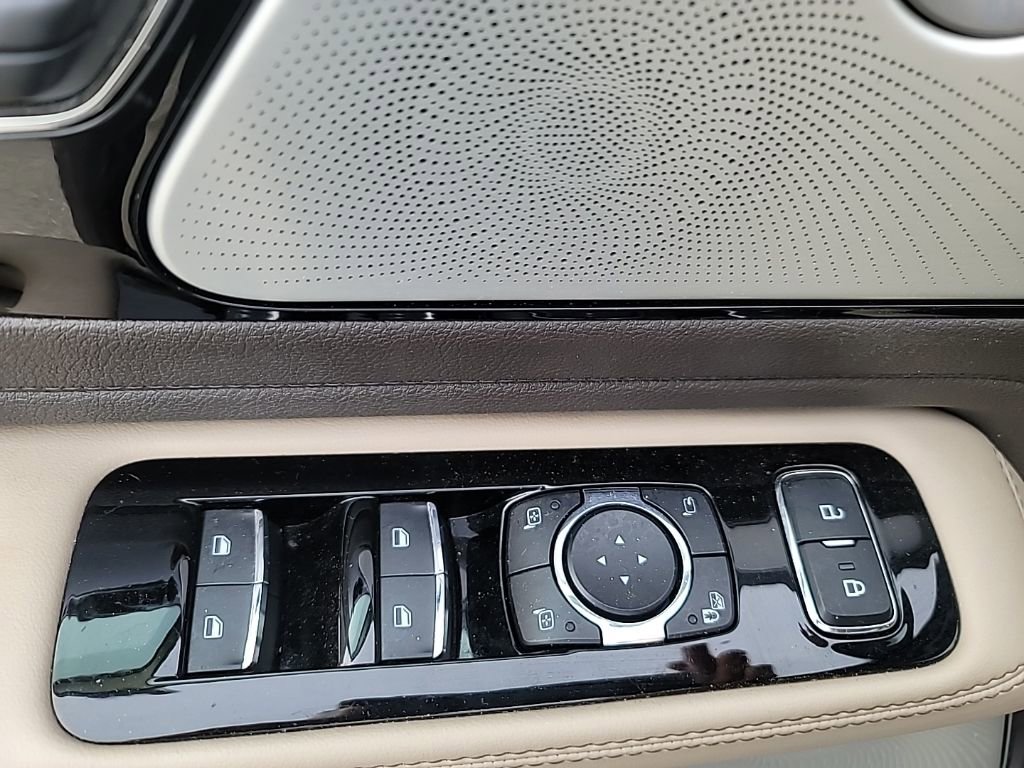Used 2022 Lincoln Aviator Reserve w/ Equipment Group 201A AWD/4WD image 10