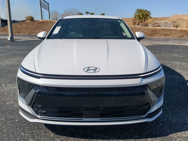 Used 2025 Hyundai Sonata SE image 3
