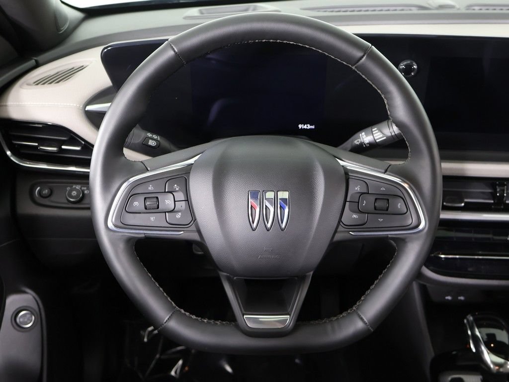 Used 2024 Buick Envista Avenir FWD image 39