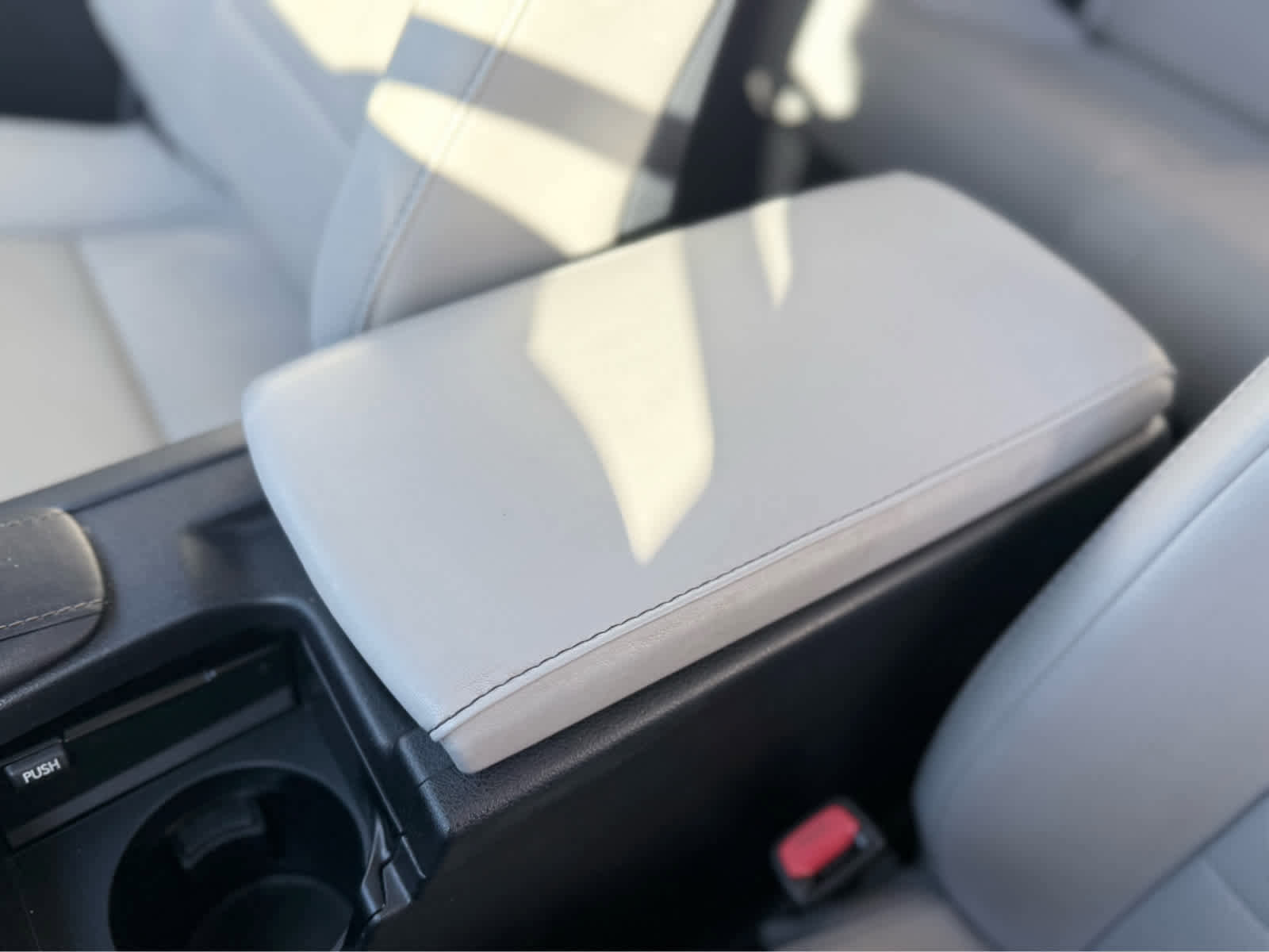 Used 2016 Lexus ES 350 w/ Navigation System Package image 28