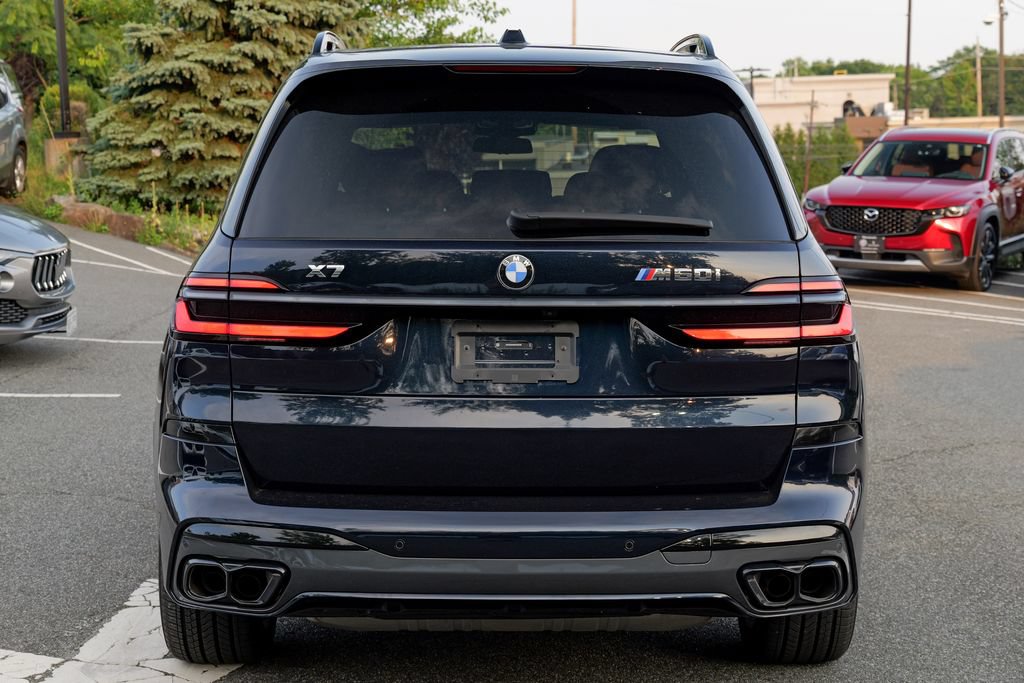 Used 2024 BMW X7 M60i w/ Executive Package AWD/4WD image 6