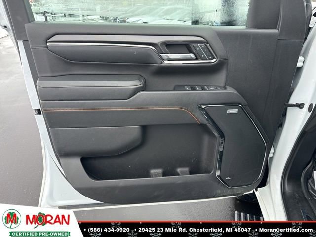 Used 2024 GMC Sierra 2500 AT4 w/ AT4 Preferred Package image 12