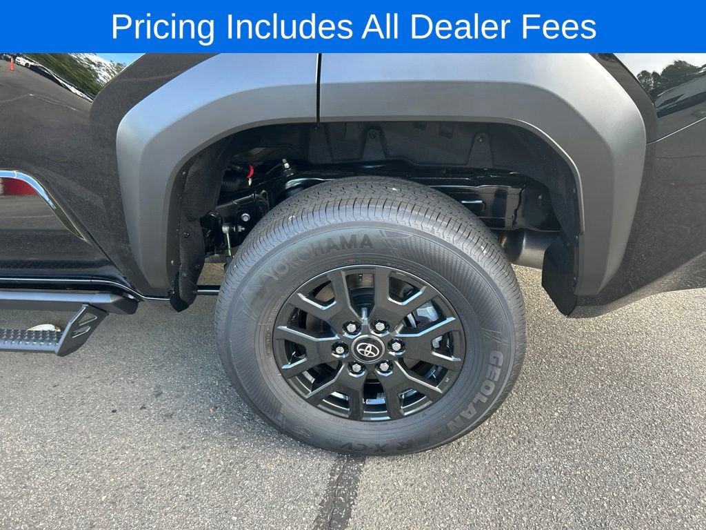 New 2026 Toyota 4Runner SR5 AWD/4WD image 12