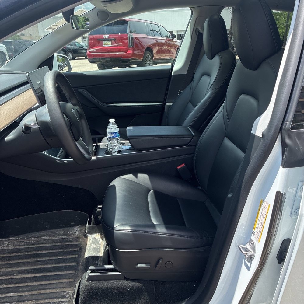 Used 2020 Tesla Model Y Long Range AWD/4WD image 3
