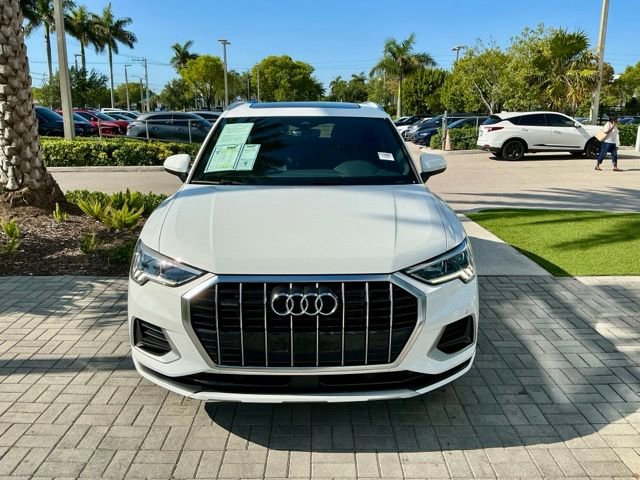Used 2023 Audi Q3 2.0T Premium AWD/4WD image 2