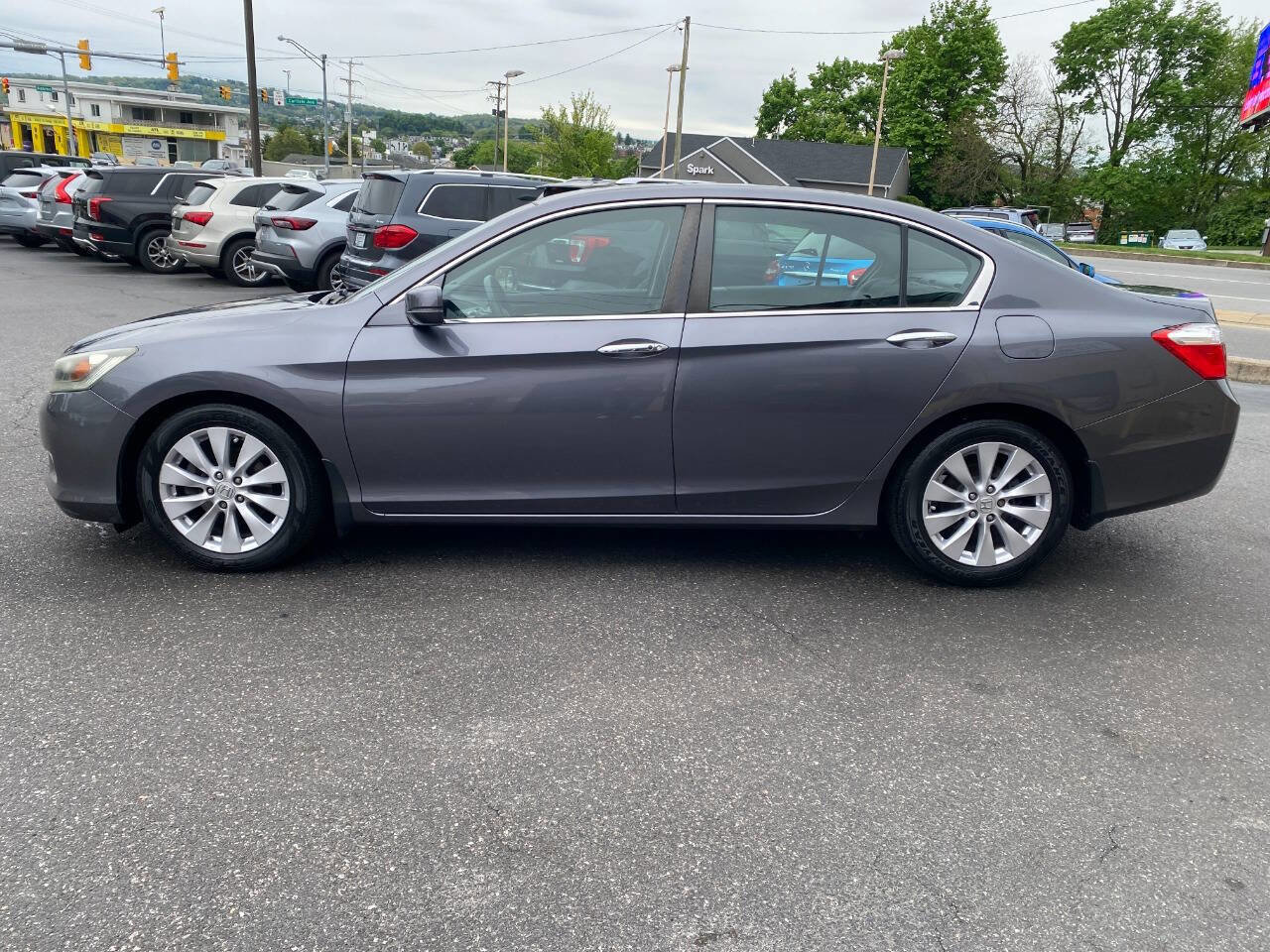 Used 2013 Honda Accord EX image 6
