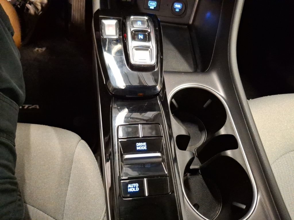 Used 2020 Hyundai Sonata SE FWD image 27