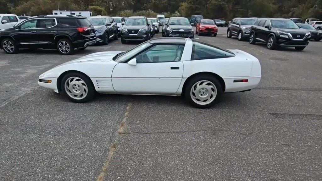 Used 1993 Chevrolet Corvette Coupe