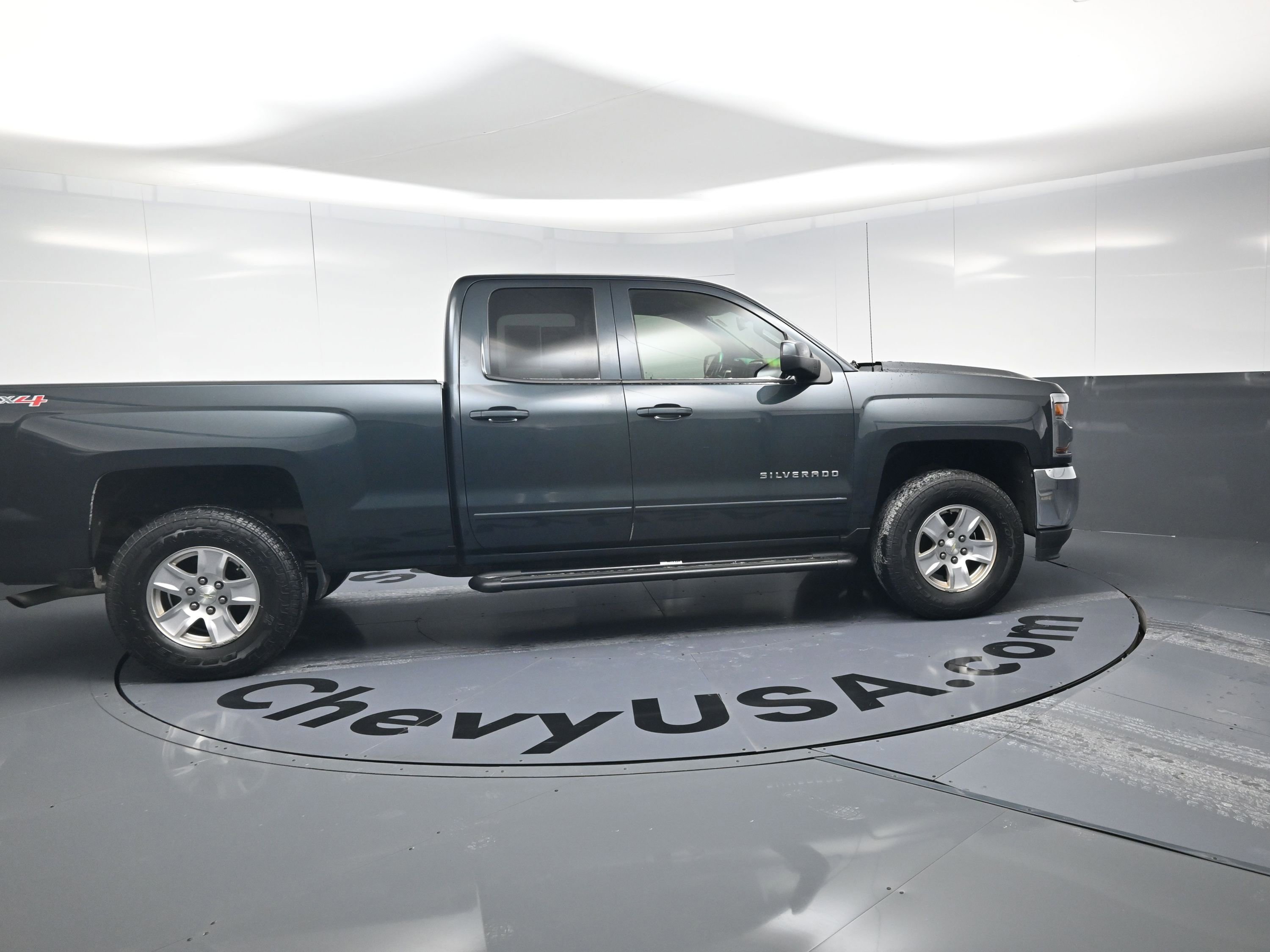 Used 2017 Chevrolet Silverado 1500 LT w/ All Star Edition image 10