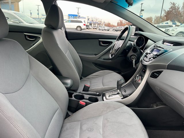 Used 2013 Hyundai Elantra GLS image 27