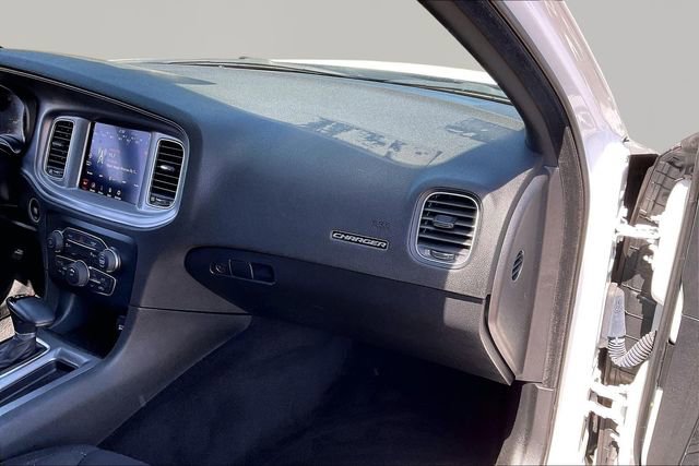 Used 2023 Dodge Charger SXT RWD image 18