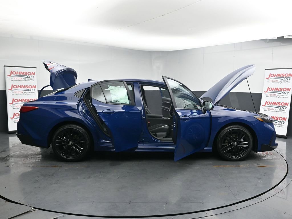 New 2026 Toyota Camry SE image 38