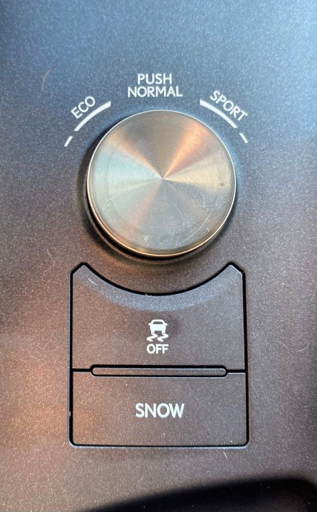 Used 2015 Lexus IS 250 AWD image 20