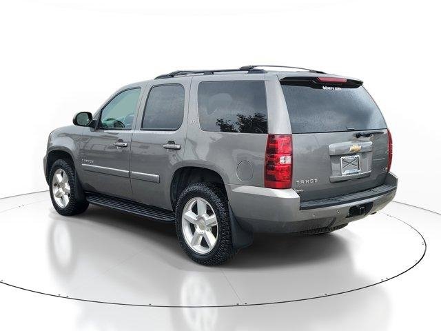 Used 2009 Chevrolet Tahoe LT w/ Luxury Package image 3